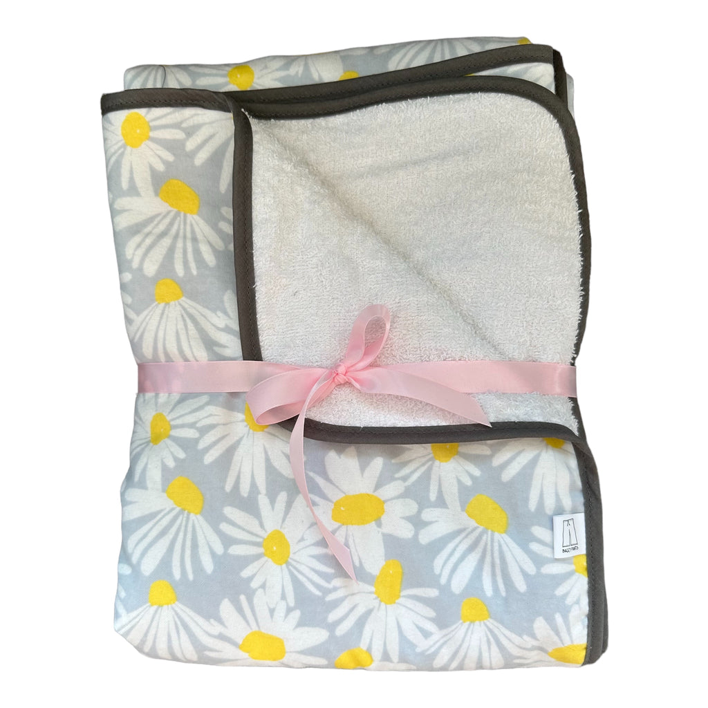 Hooded Towel - Daisy