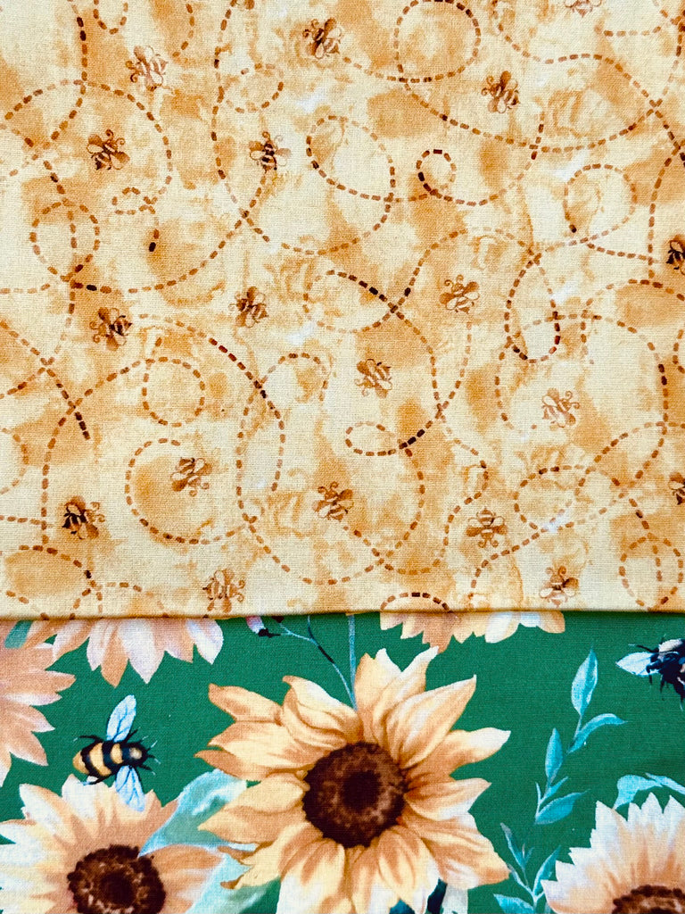 CAPRI Cotton - Yellow Bees w/ Sunflowers