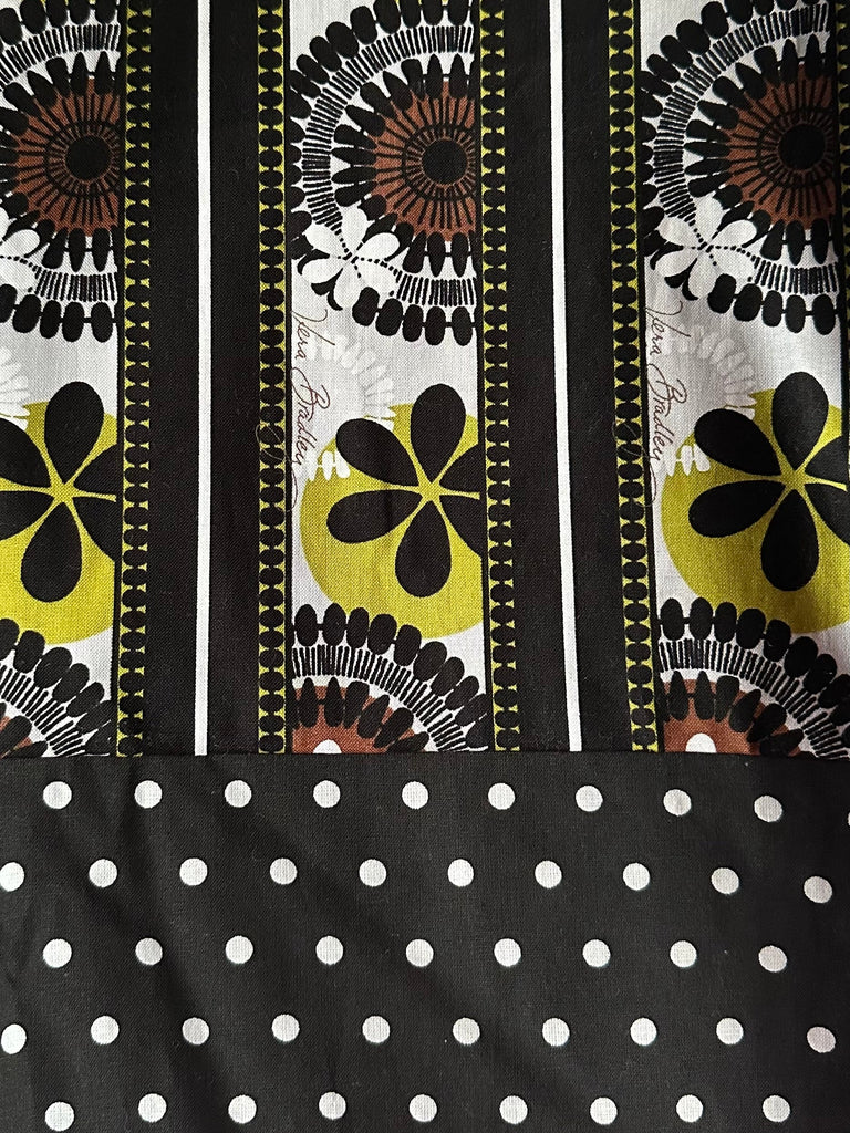 CAPRI Cotton - Funky Flower w/ Dots.